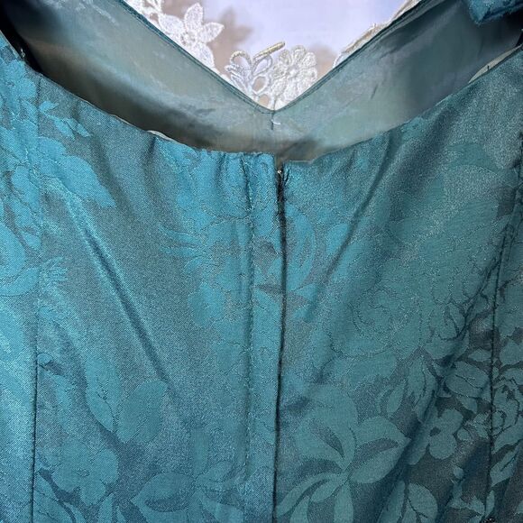 VTG 80s Jessica McClintock Green Brocade Lace Neck Formal Midi Dress Size 13/14 - Picture 6 of 14